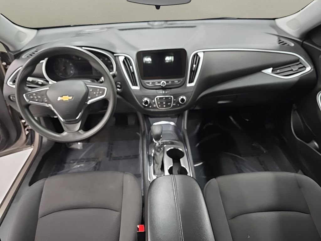 Used 2024 Chevrolet Malibu LT image 21