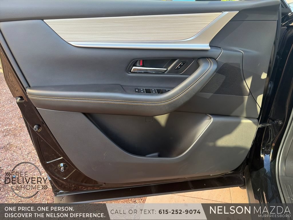Certified 2026 MAZDA CX-90 Plug-In Hybrid w/ Preferred AWD/4WD image 21