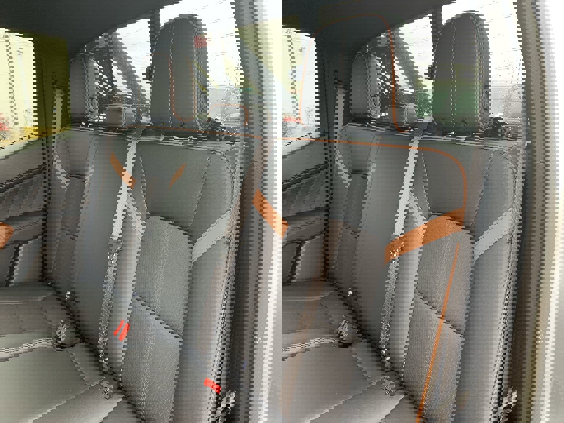 New 2025 GMC Canyon AT4 w/ Nightfall Edition image 37