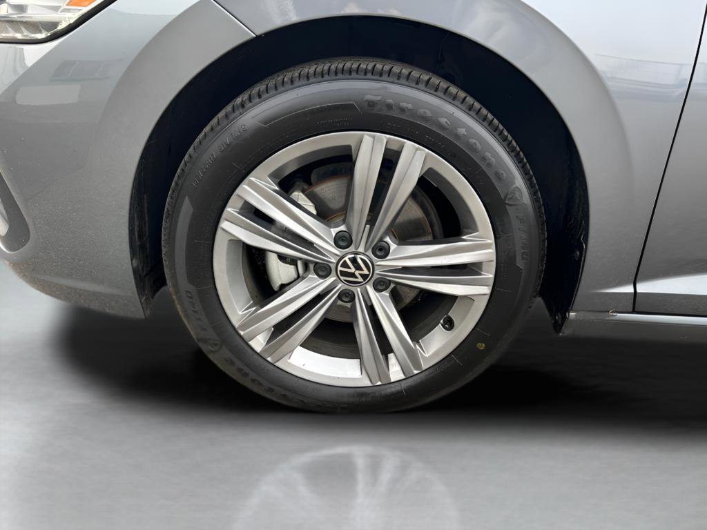 Used 2024 Volkswagen Jetta SE image 15