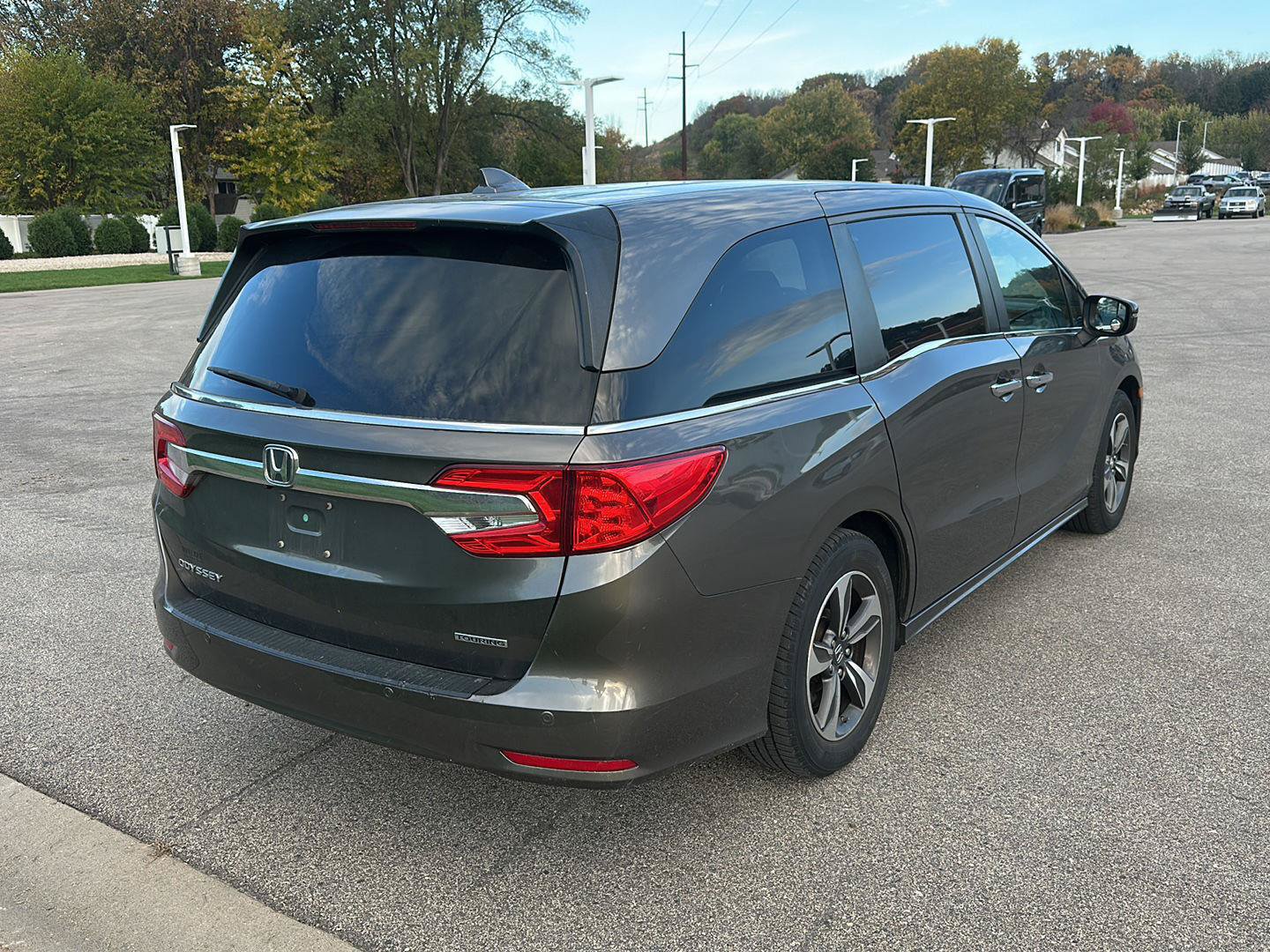 Used 2018 Honda Odyssey Touring image 3