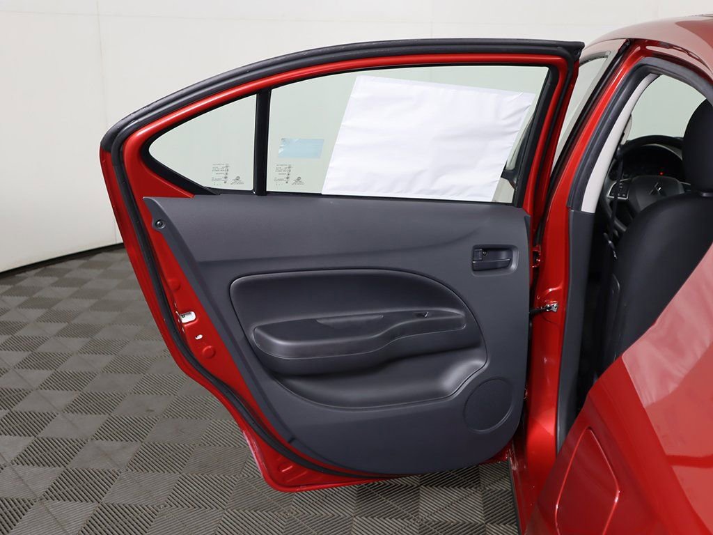 New 2024 Mitsubishi Mirage G4 ES image 17