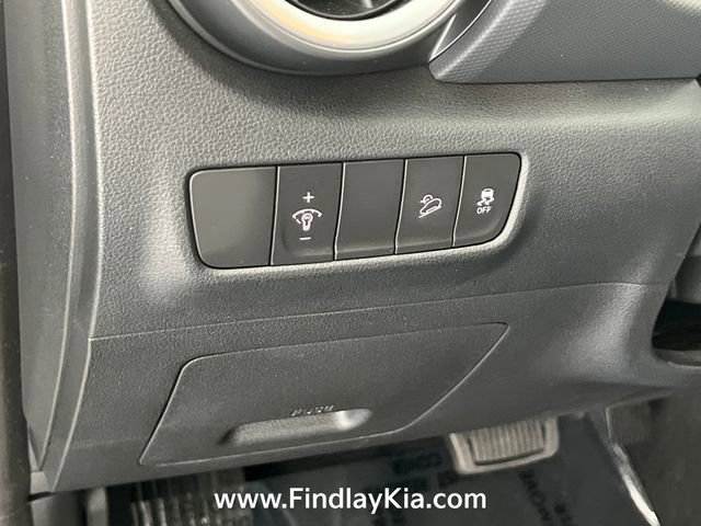 Used 2022 Hyundai Kona SE FWD image 40
