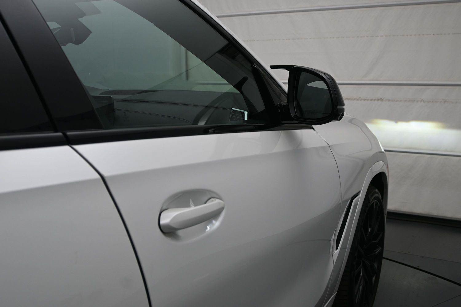 Used 2022 BMW X6 M50i w/ Executive Package AWD/4WD image 16