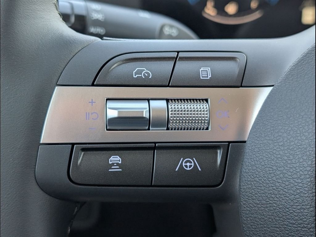 Used 2026 Hyundai Kona SEL Sport FWD image 17