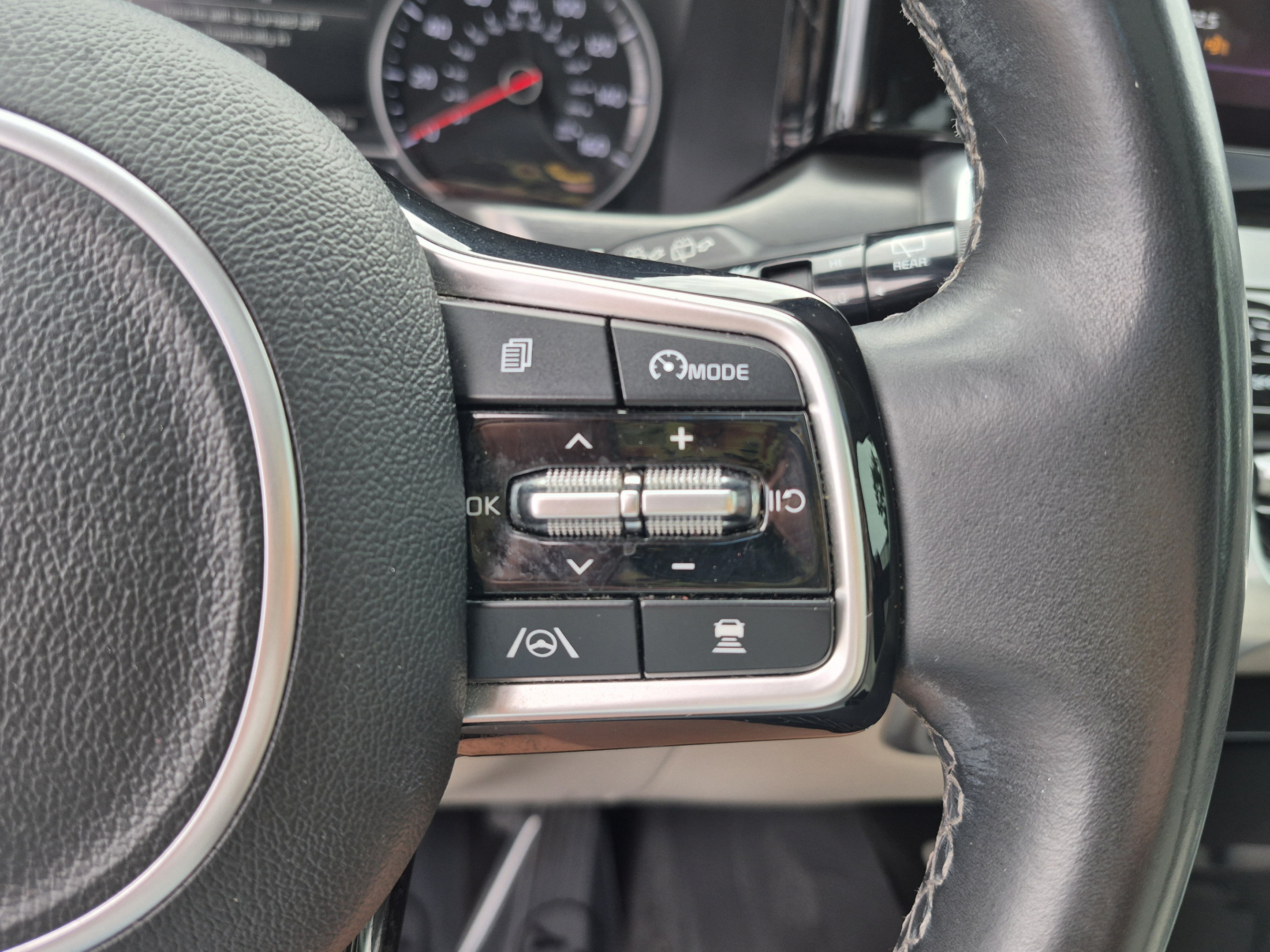Used 2022 Kia Sorento SX FWD image 30