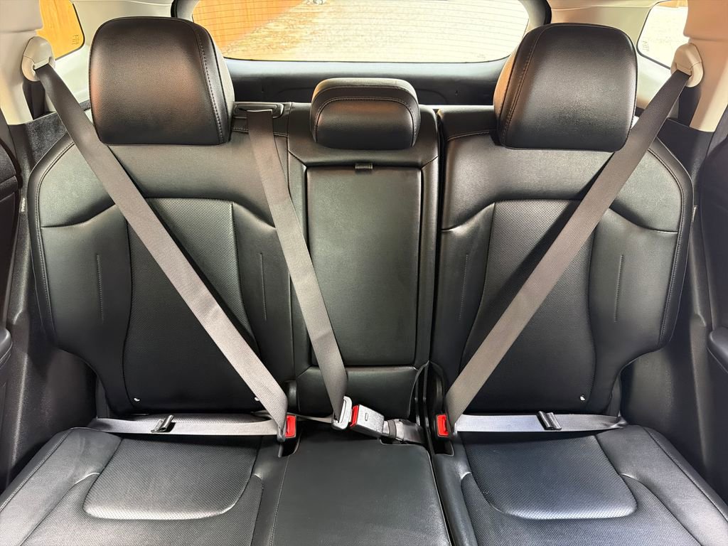 Used 2024 Kia Sportage EX image 29