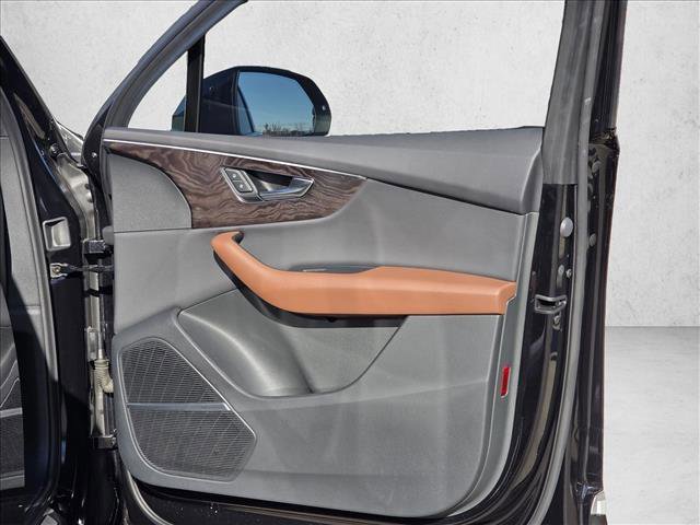 Certified 2021 Audi Q7 2.0T Premium Plus w/ Executive Package image 10