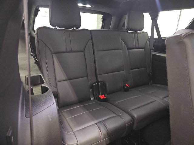 Used 2024 Chevrolet Suburban RST w/ Luxury Package AWD/4WD image 33