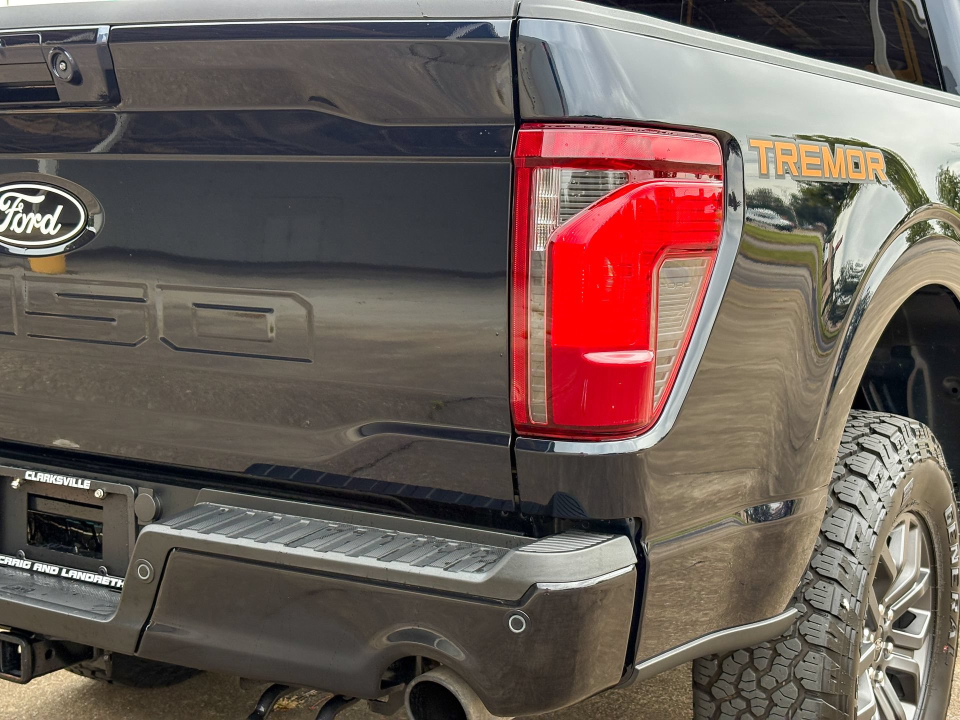 Used 2026 Ford F150 Tremor w/ Equipment Group 402B AWD/4WD image 13