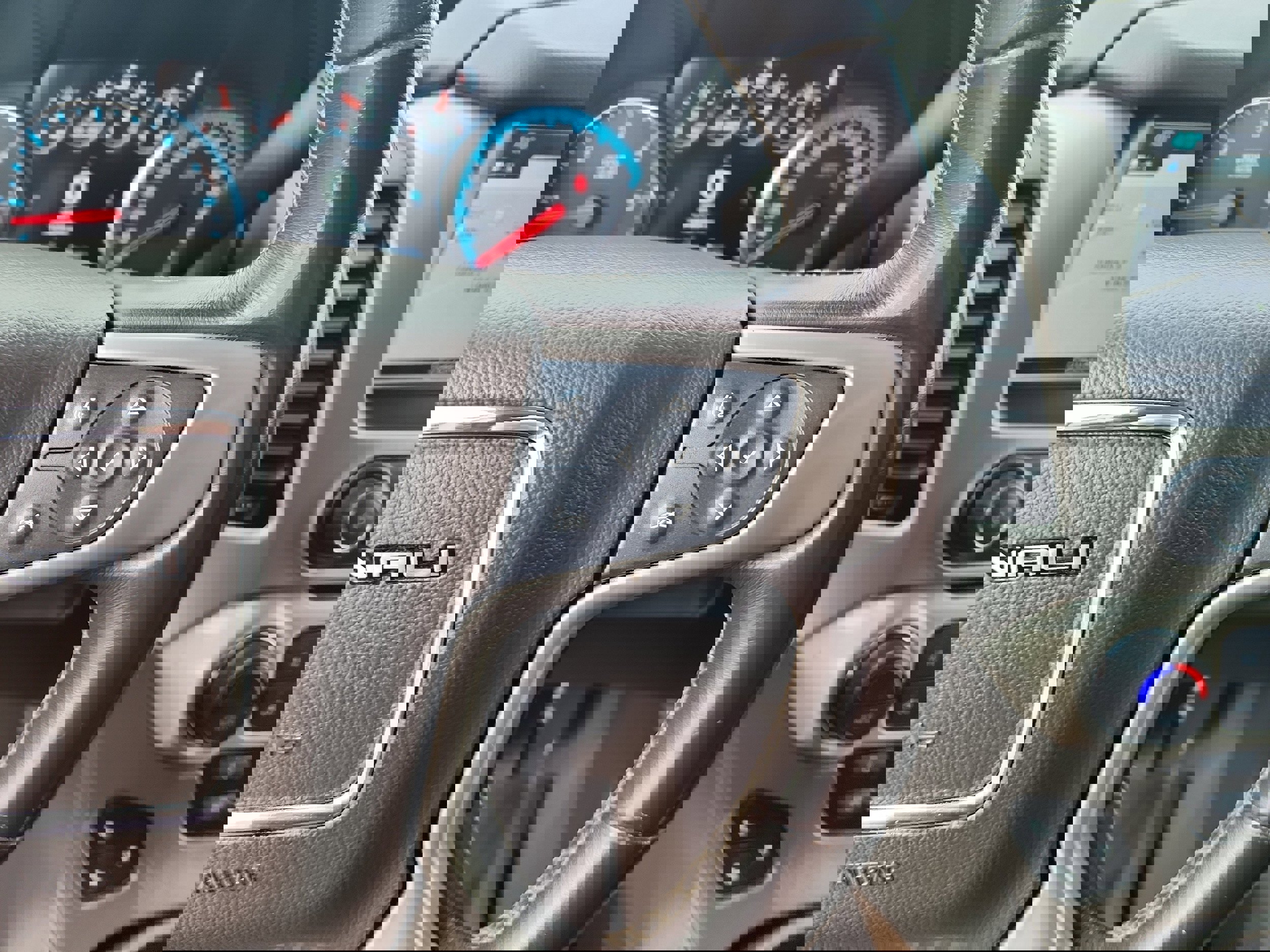 Used 2019 GMC Yukon Denali w/ Denali Ultimate Package image 26