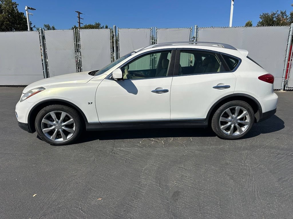 Used 2014 INFINITI QX50 Journey w/ Premium Package RWD image 2