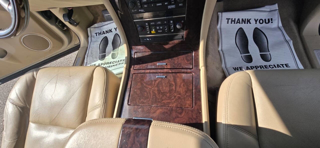 Used 2009 Cadillac Escalade ESV AWD image 40