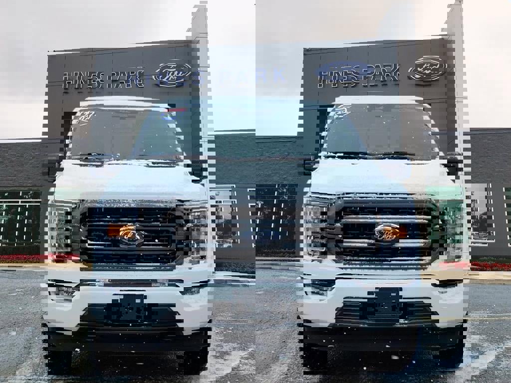 Certified 2022 Ford F150 XLT w/ Equipment Group 302A High image 2