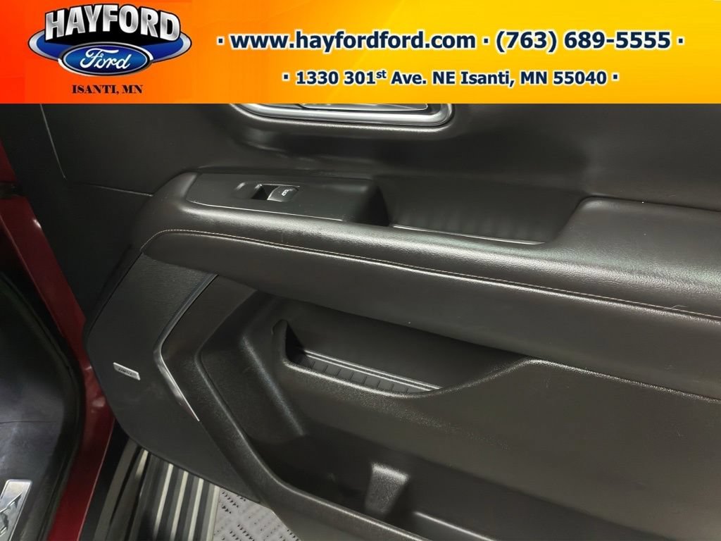 Used 2021 Chevrolet Suburban High Country w/ Premium Package AWD/4WD image 16