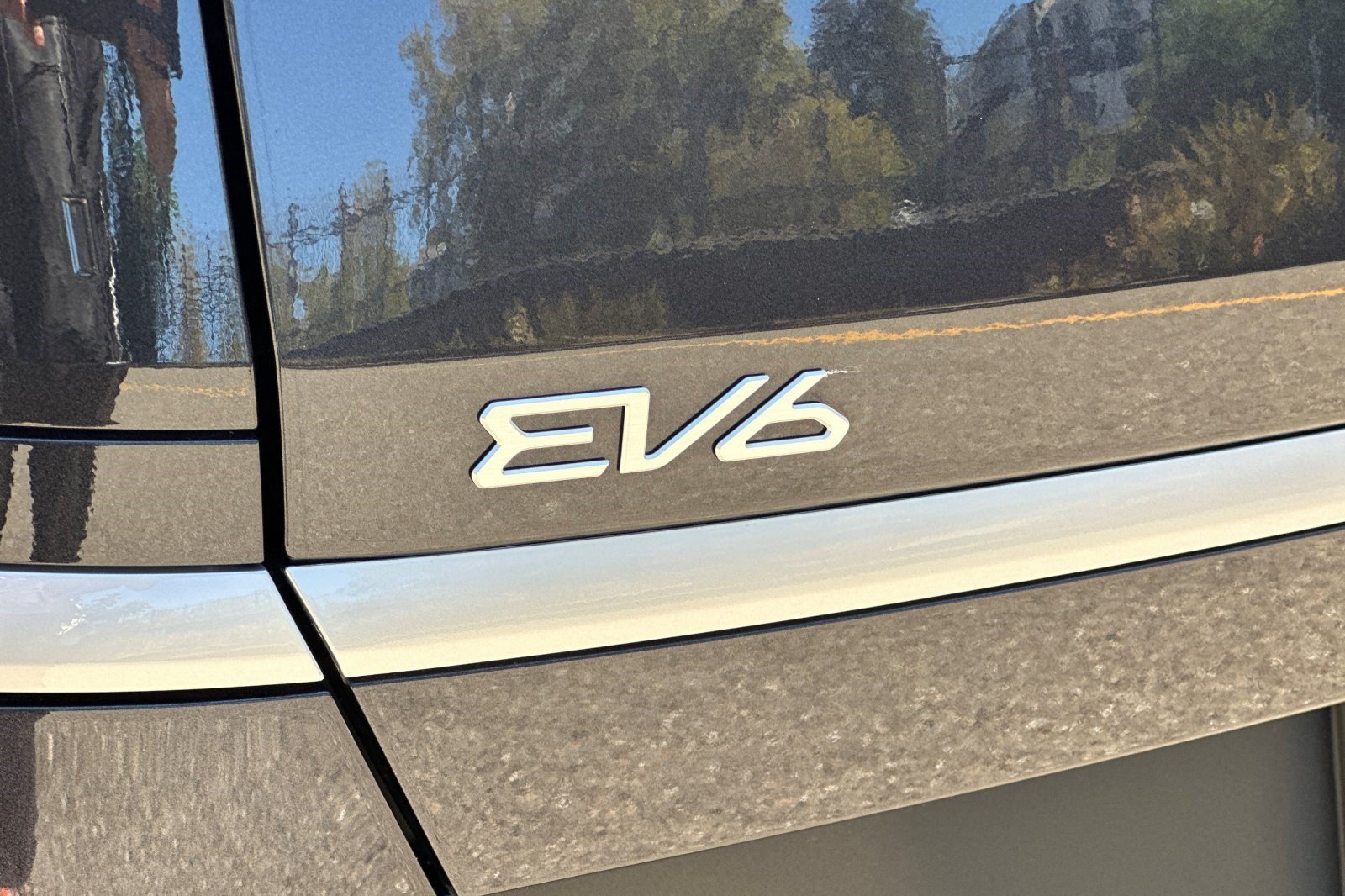 Used 2025 Kia EV6 Light RWD image 32