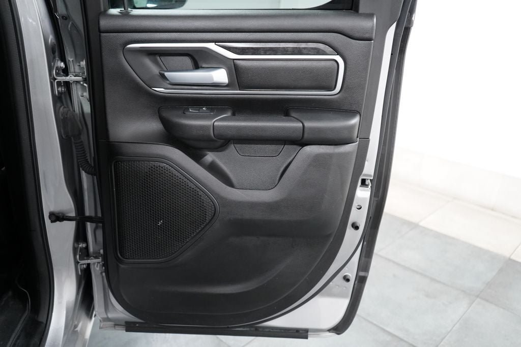 Used 2022 RAM 1500 Big Horn AWD/4WD image 32