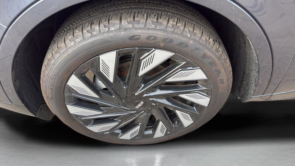 Used 2024 Lincoln Nautilus Reserve w/ Equipment Group 202A image 47