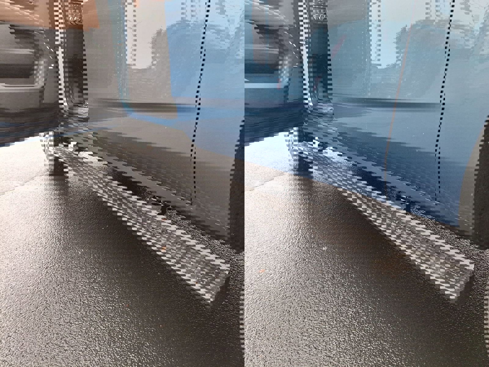 New 2026 Chevrolet Suburban High Country image 36