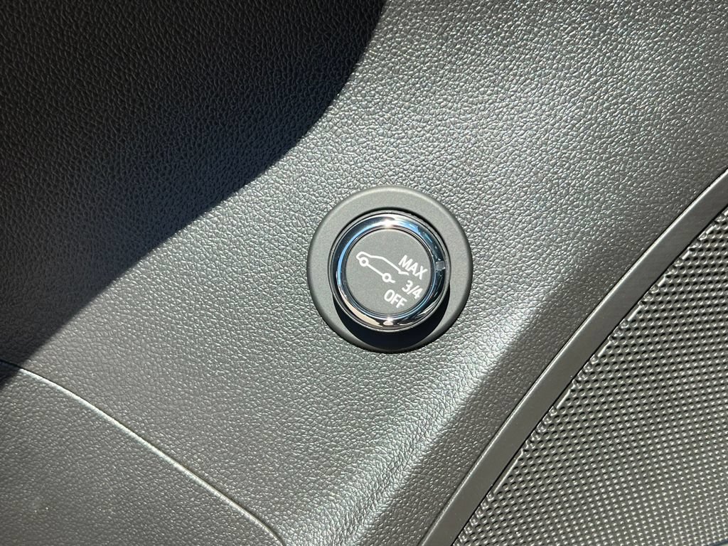 New 2026 Buick Envision Sport Touring AWD/4WD image 17