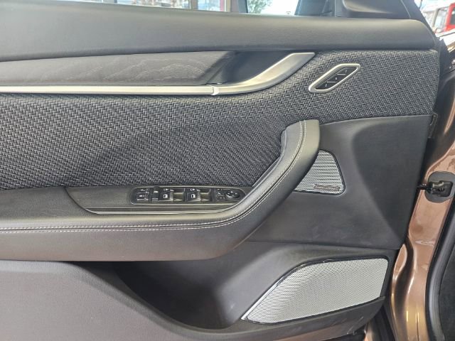 Used 2020 Maserati Levante S GranSport image 12