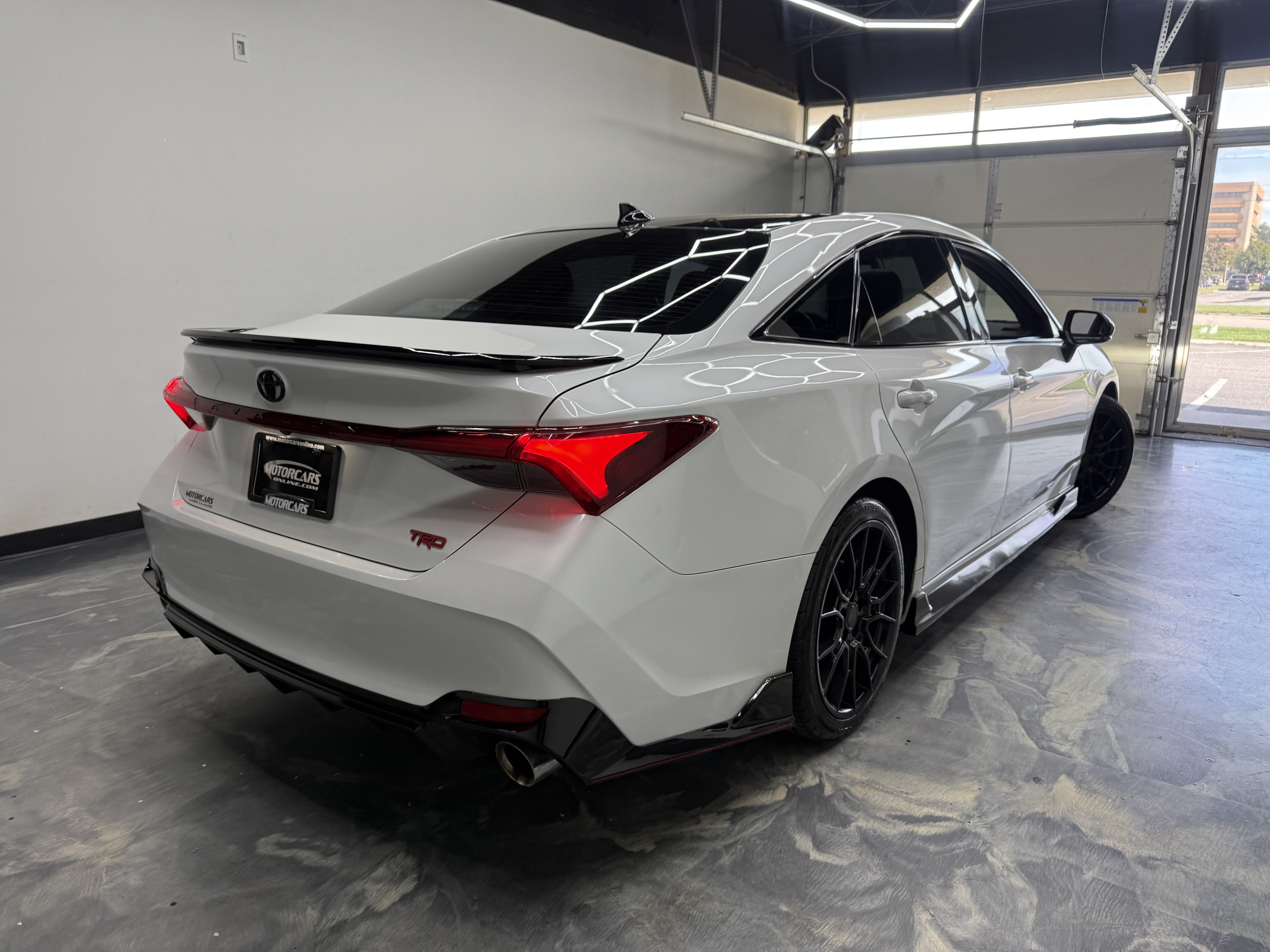 Used 2021 Toyota Avalon TRD FWD image 5