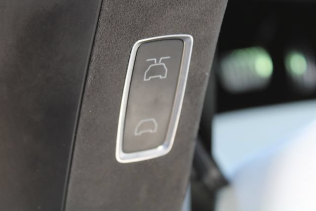 Used 2023 Tesla Model X AWD/4WD image 43
