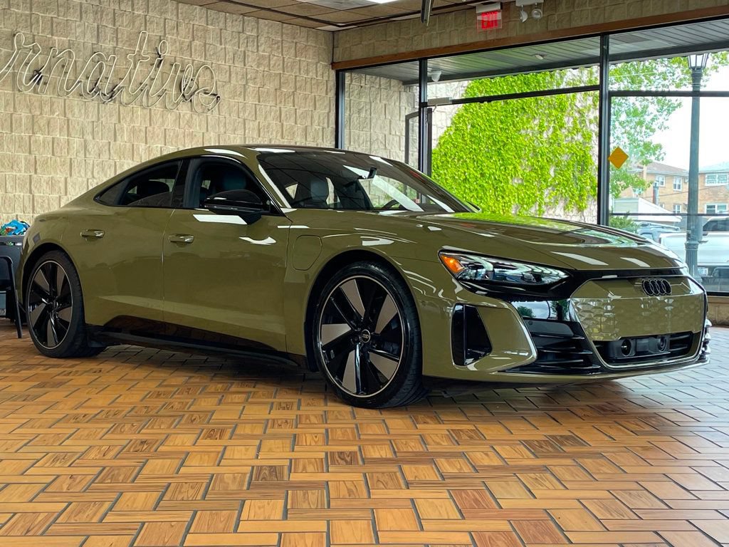 Used 2024 Audi e-tron GT Prestige w/ Prestige Package AWD/4WD image 8