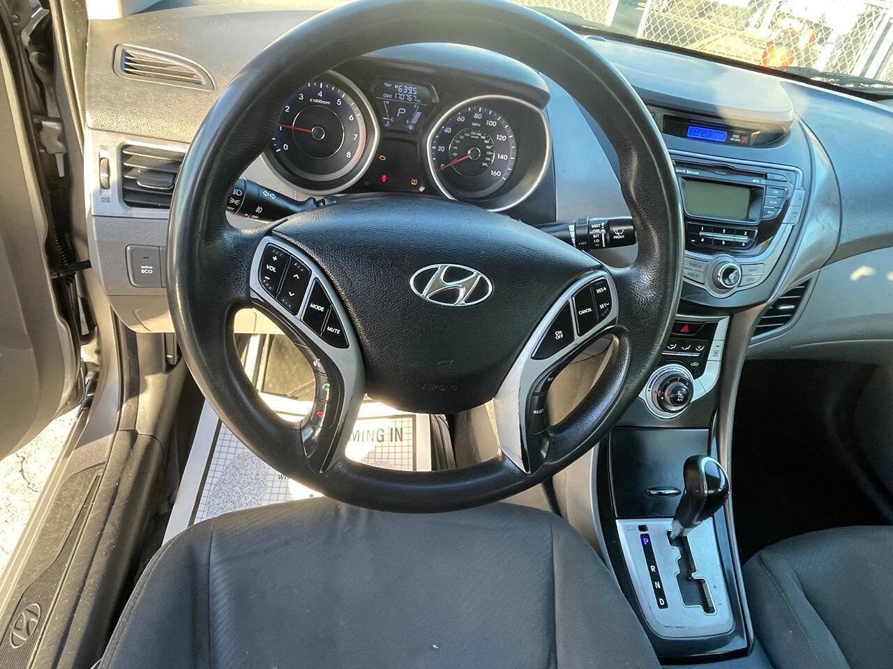 Used 2012 Hyundai Elantra GLS w/ Preferred Pkg 3 FWD image 4