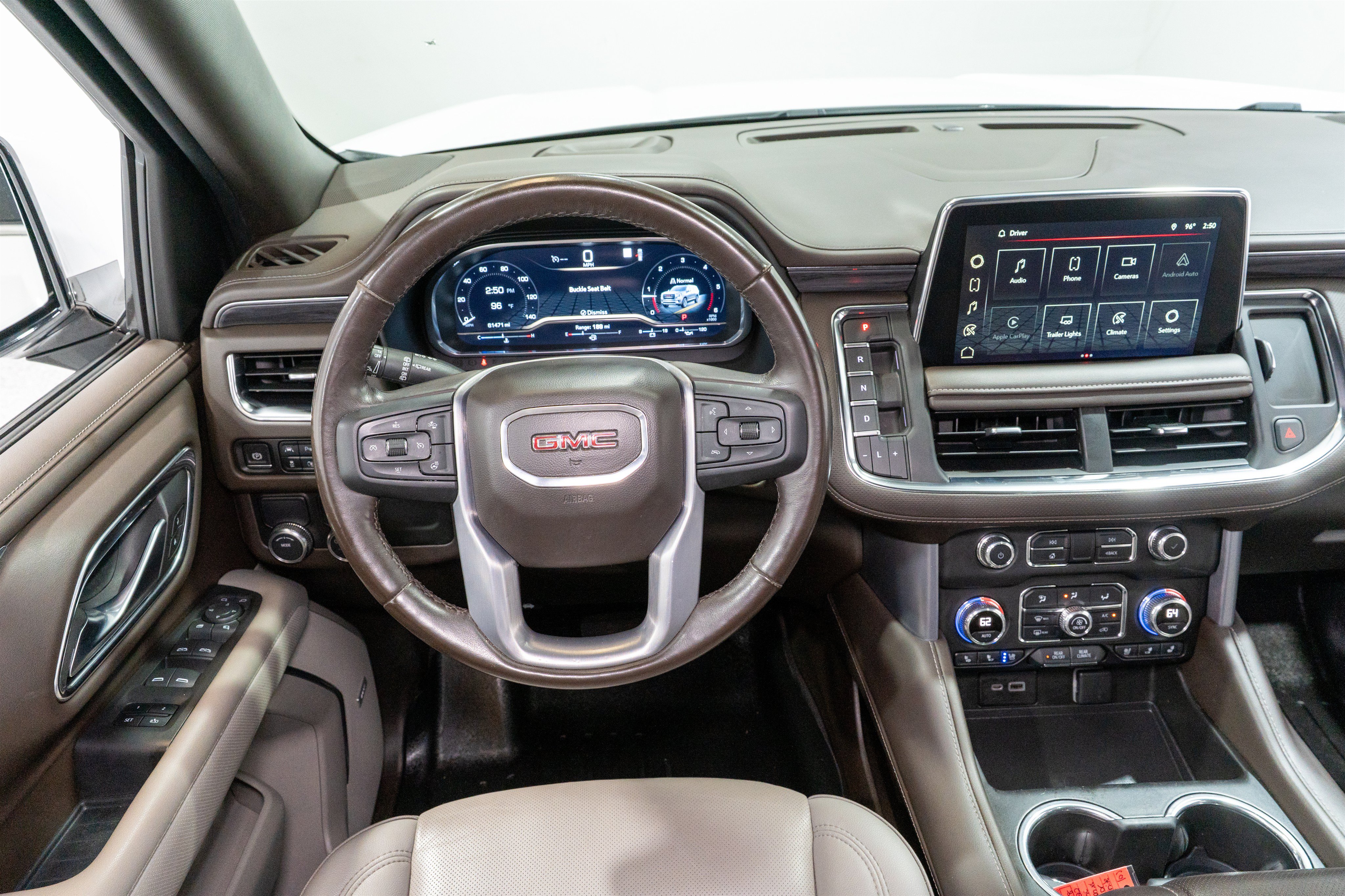 Used 2022 GMC Yukon XL SLT w/ SLT Premium Package RWD image 11