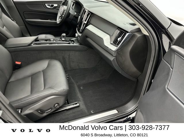 Certified 2025 Volvo XC60 B5 Plus w/ Climate Package AWD/4WD image 25