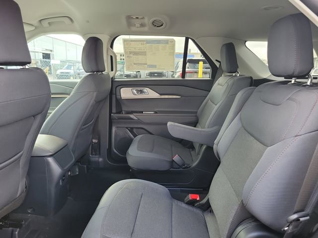 Used 2026 Ford Explorer Active image 6