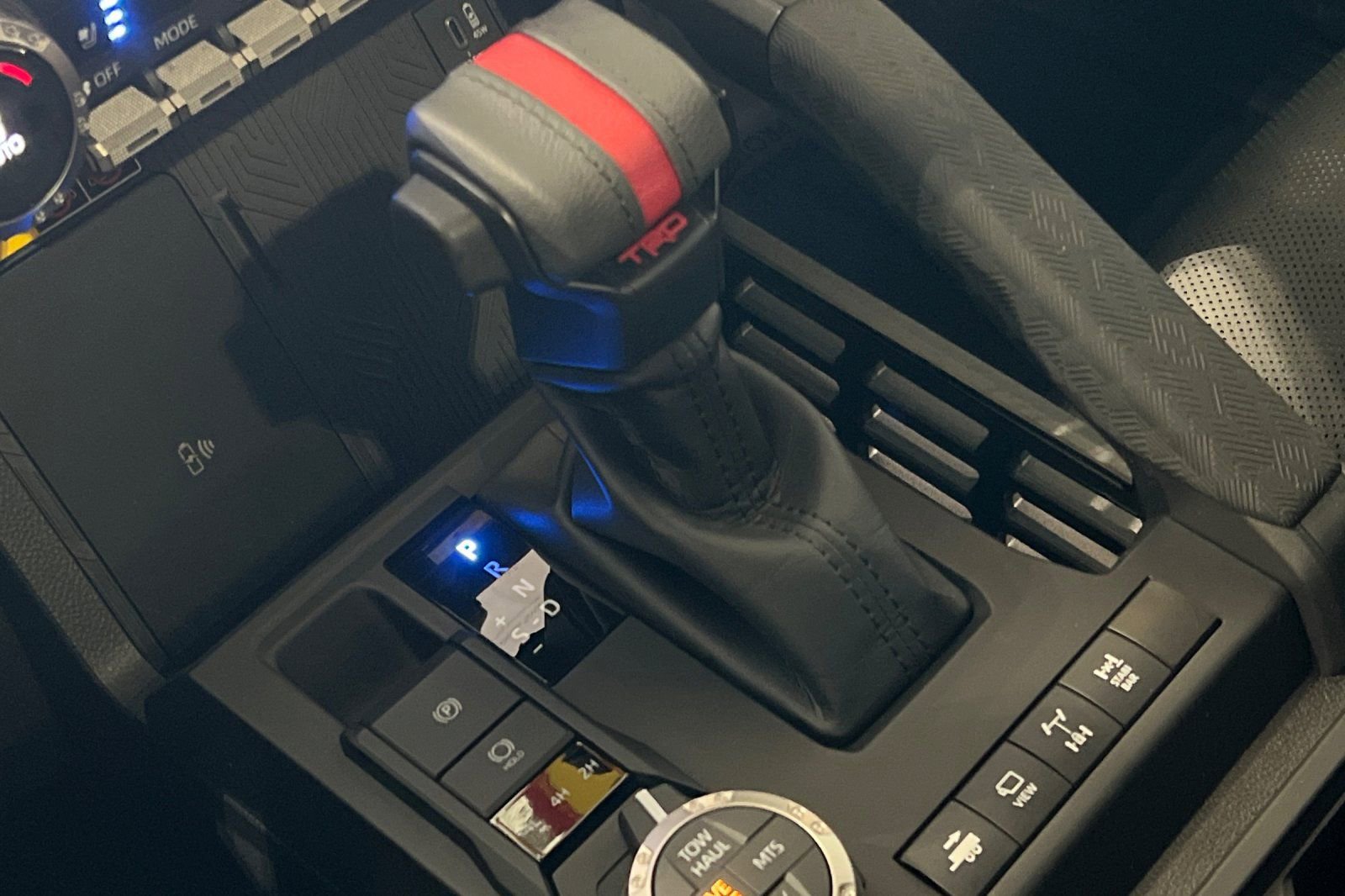 Used 2025 Toyota Tacoma TRD Pro image 24