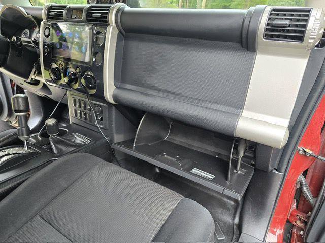 Used 2008 Toyota FJ Cruiser 4WD image 21