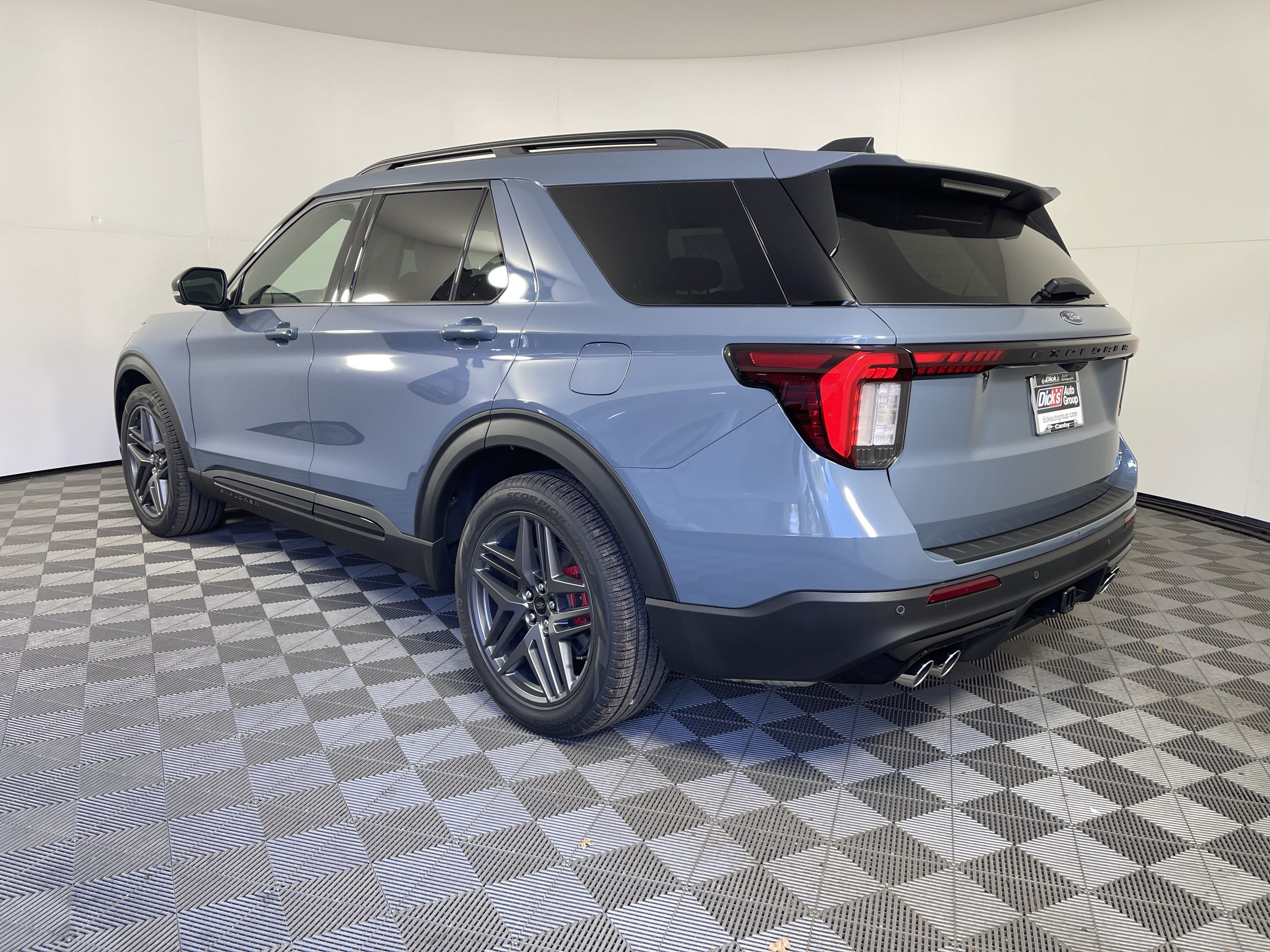 New 2026 Ford Explorer ST w/ Sun And Sound Package AWD/4WD image 3