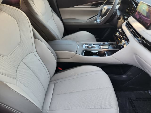 Used 2026 INFINITI QX60 Luxe w/ Cargo Package FWD image 19
