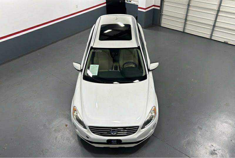 Used 2016 Volvo XC60 T5 Premier image 22