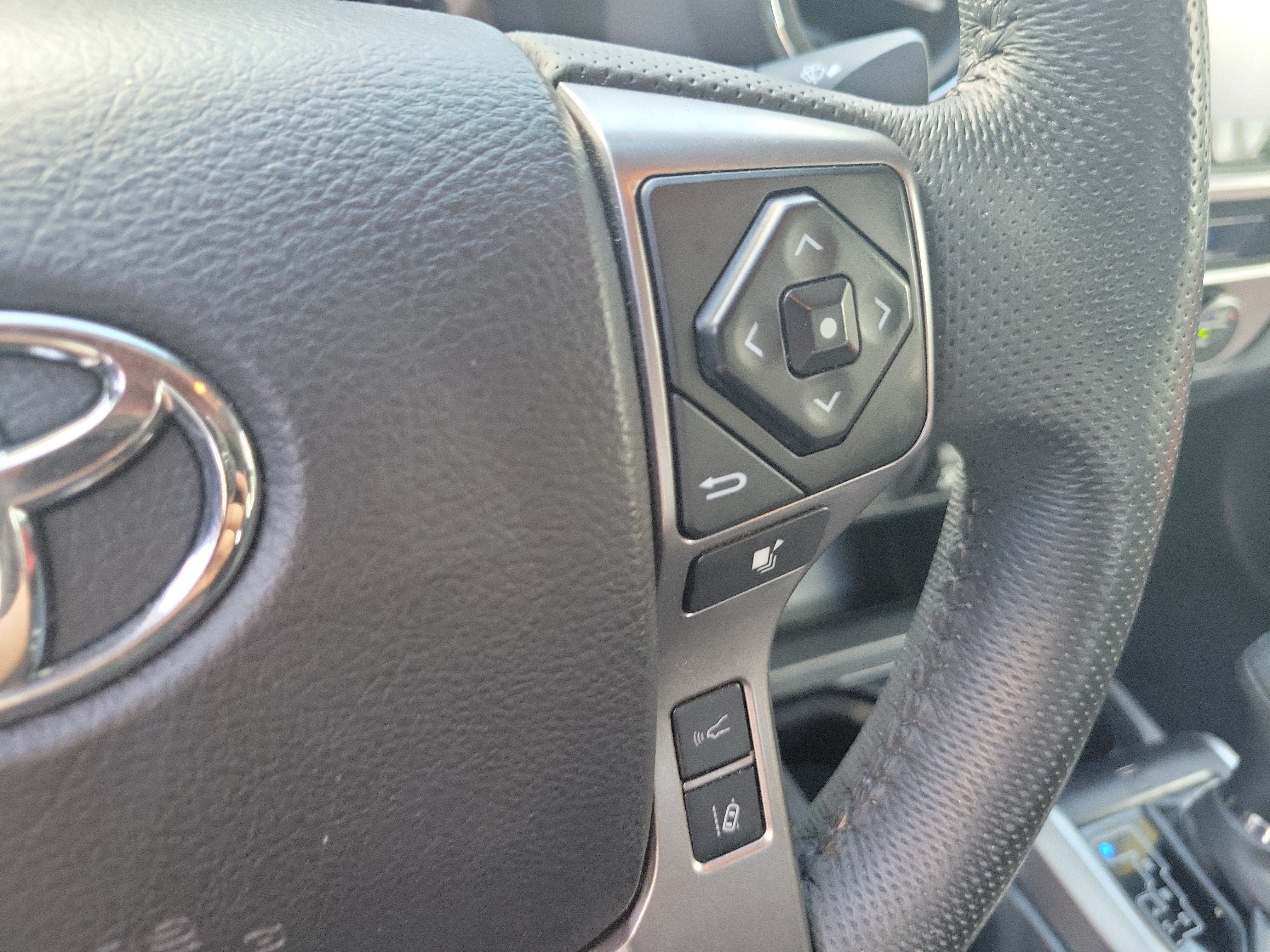 Certified 2022 Toyota Tacoma SR5 w/ Technology Package RWD image 27