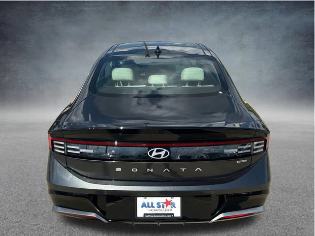 New 2026 Hyundai Sonata Limited FWD image 9