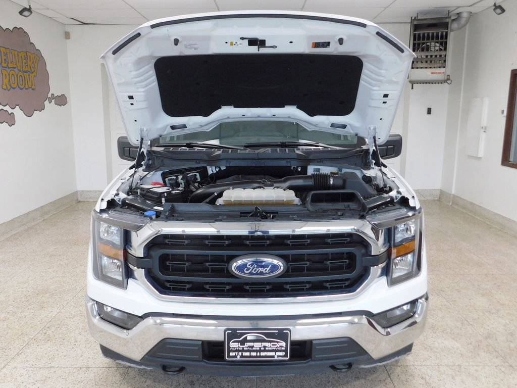 Used 2023 Ford F150 XLT w/ Trailer Tow Package image 16