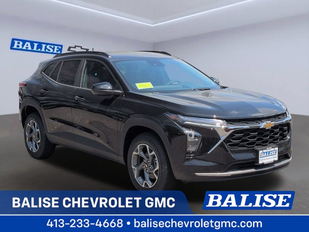 New 2026 Chevrolet Trax LT w/ Sunroof Package