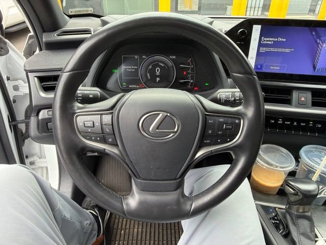 Used 2023 Lexus UX 250h FWD w/ Accessory Package (Z1) image 12
