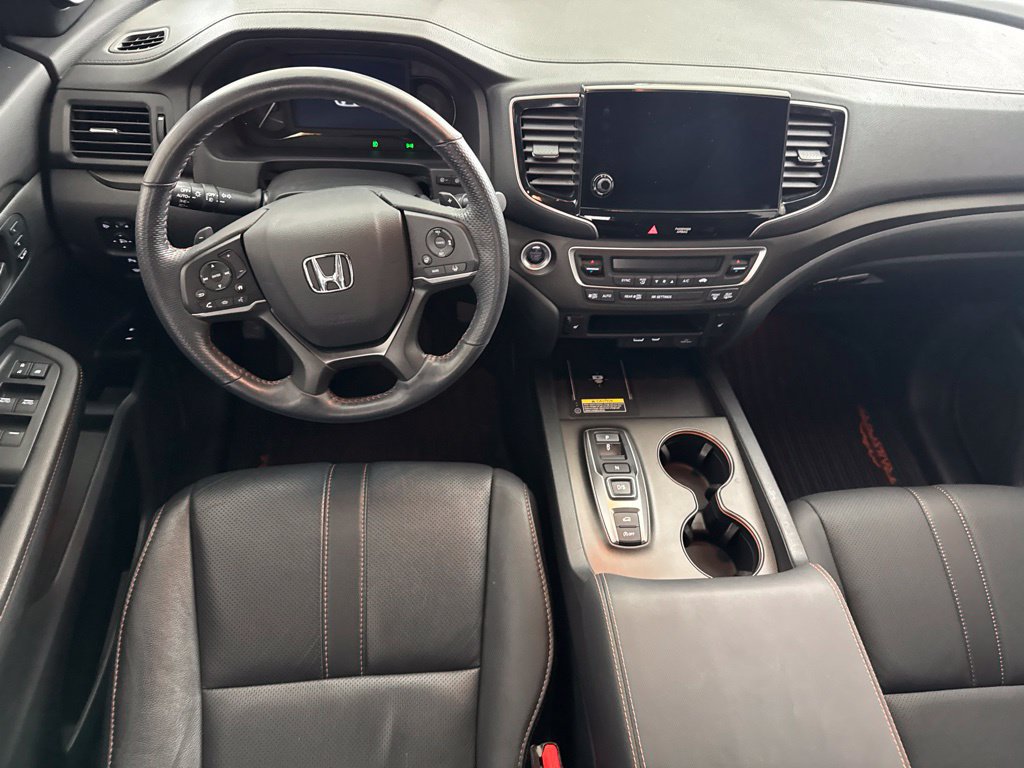 Used 2024 Honda Passport TrailSport image 41