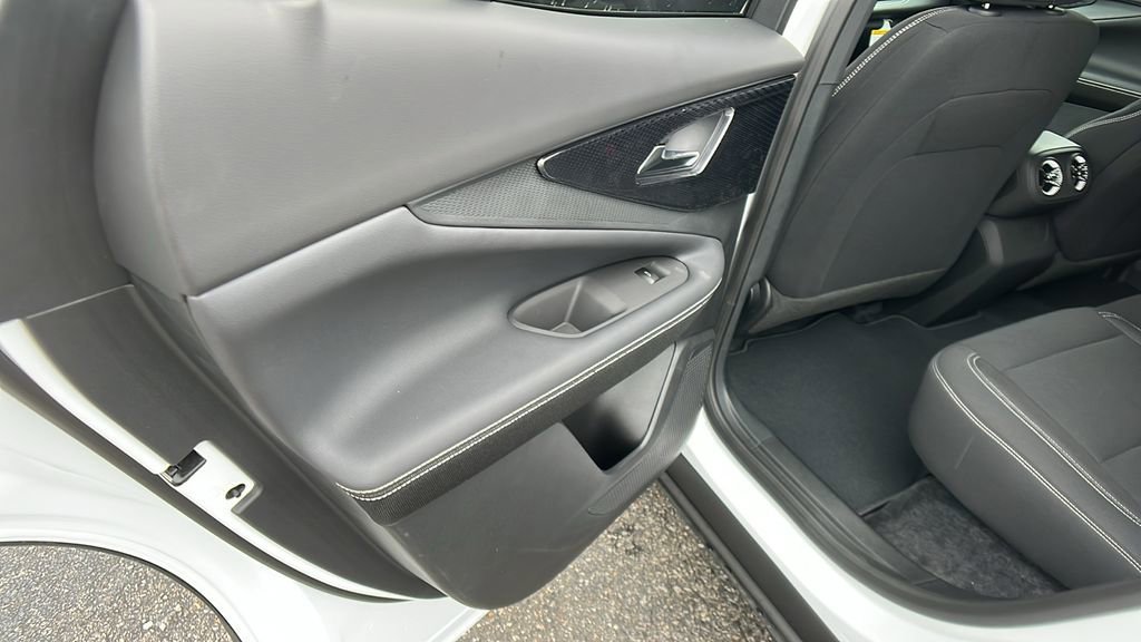 New 2026 Chevrolet Blazer EV LT image 15