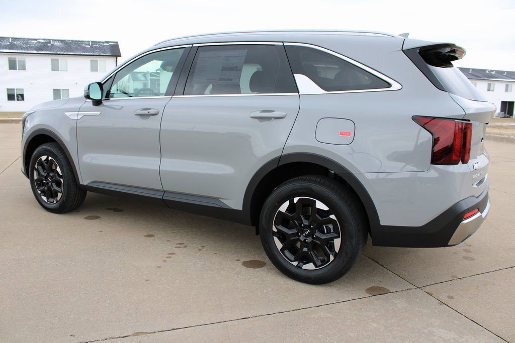 New 2026 Kia Sorento S image 17