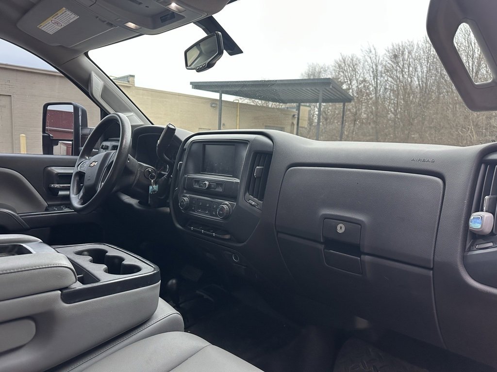 Used 2018 Chevrolet Silverado 2500 W/T w/ WT Convenience Package image 13