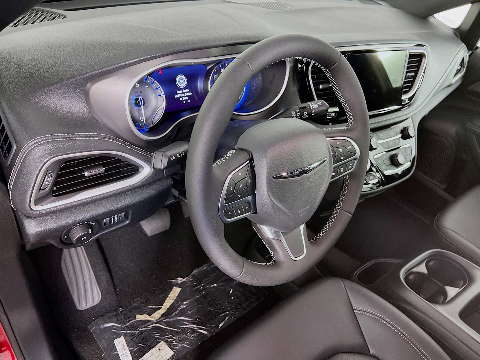 New 2026 Chrysler Pacifica Select FWD image 7