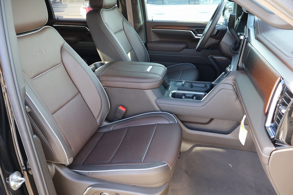 New 2025 GMC Sierra 2500 Denali w/ Denali Reserve Package image 27