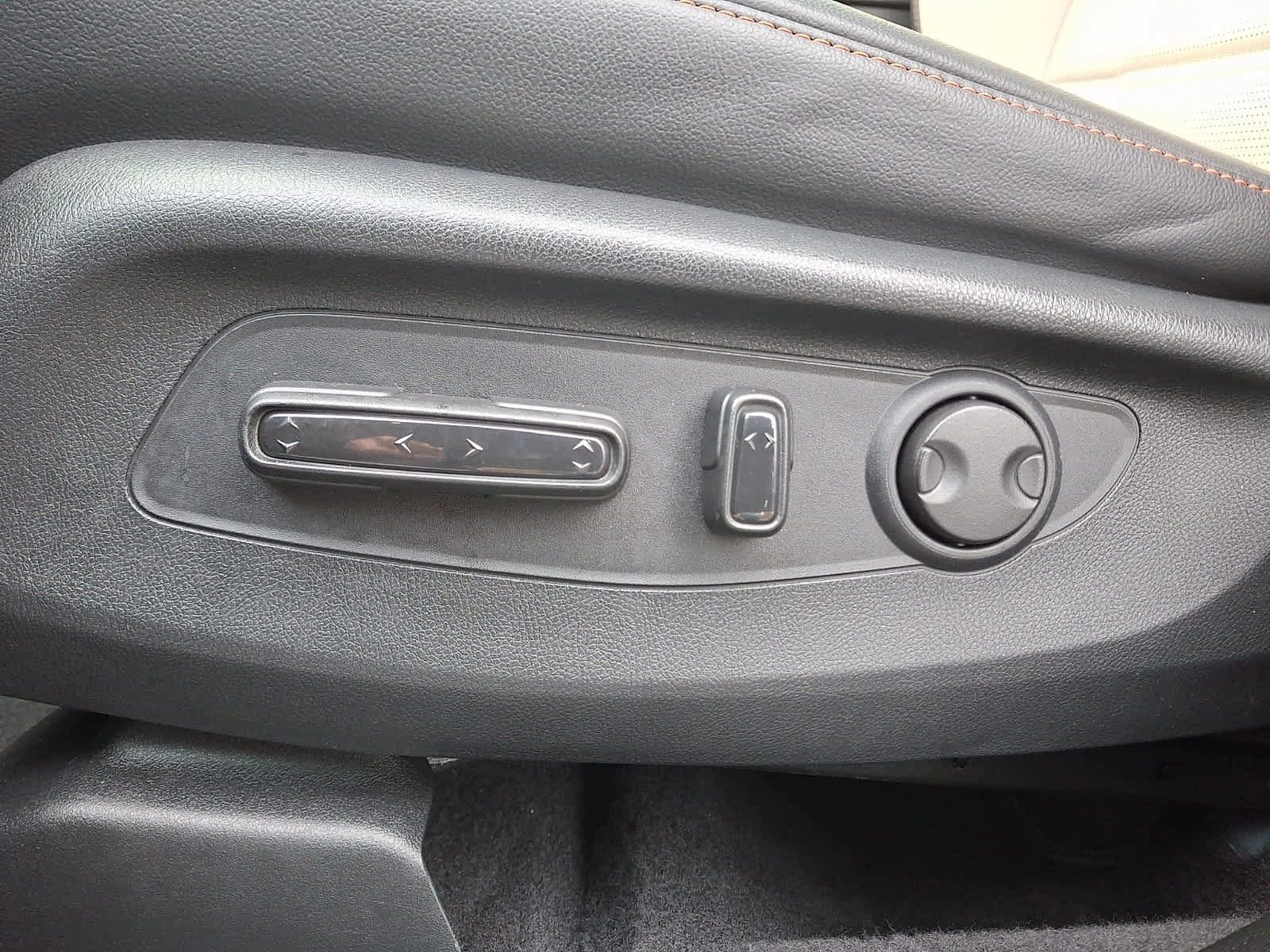 Used 2023 Honda CR-V Sport Touring image 28