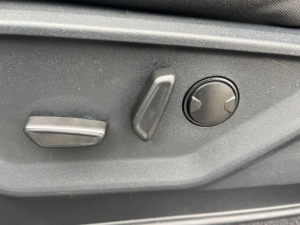 New 2026 Ford F150 XLT w/ Equipment Group 302A MID image 30